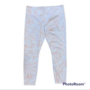 Athleta Elation 7/8 Tight